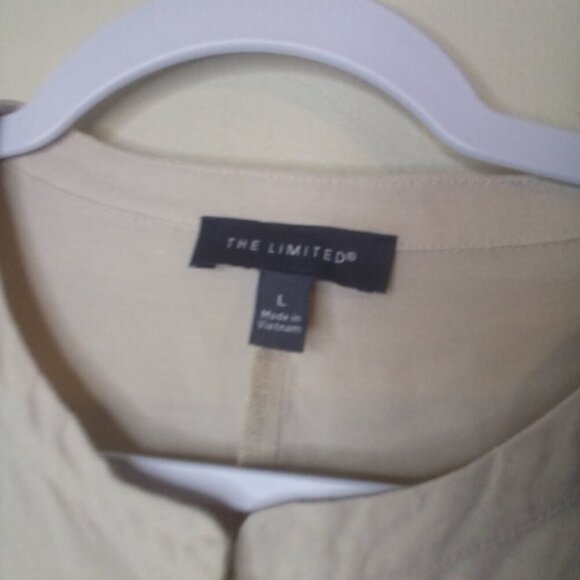 The Limited Blouse Shirt L Button Up 3/4 Sleeve Bat Wing Hem Linen Blend Tan - Picture 7 of 15